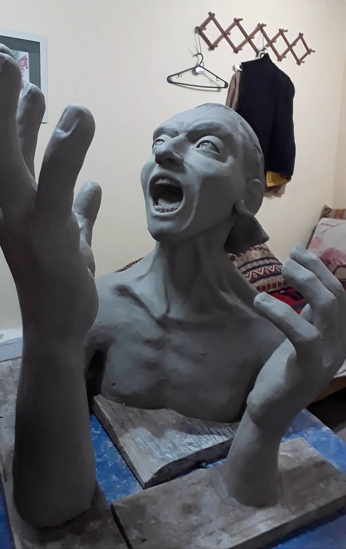 El Grito 27